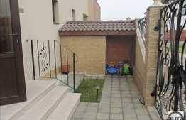 Duplex de vanzare, 190 mp, cu teren de 240 mp si front de 16 ml, zona Someseni!