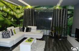 Casa de vanzare, 260 mp, teren 500 mp, mobilata, zona linistita de case