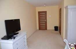 Vanzare casa 4 camere, 350 mp, teren 1000 mp, garaj, zona linistita! La cheie!