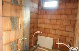 Duplex de vanzare cu 120 mp utili, semifinisat! Finalizat in 2015! Zona de case!