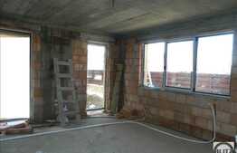 Duplex de vanzare cu 120 mp utili, semifinisat! Finalizat in 2015! Zona de case!