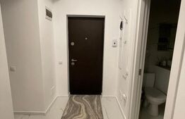 Apartament 3 camere, 2 bai, 64 mp, 2 parcari, intermediar, zona Terra