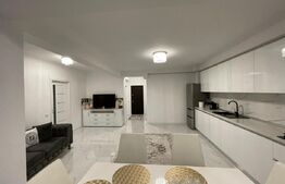 Apartament 3 camere, 2 bai, 64 mp, 2 parcari, intermediar, zona Terra