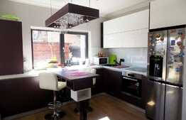 Casa alipita, 112 mp, cu teren de 300 mp, 2 locuri de parcare!