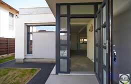 Casa alipita, 112 mp, cu teren de 300 mp, 2 locuri de parcare!