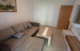 Apartament zona linistita, 2 camere, decomandat, centrala proprie noua