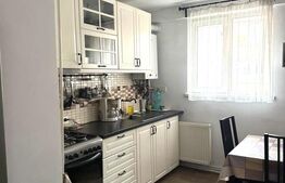 Apartament de vanzare, cu 3 camere, 70 mp, etajul 9 - Astra