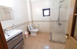 Casa de inchiriat,8 camere +, nemobilata, Gruia