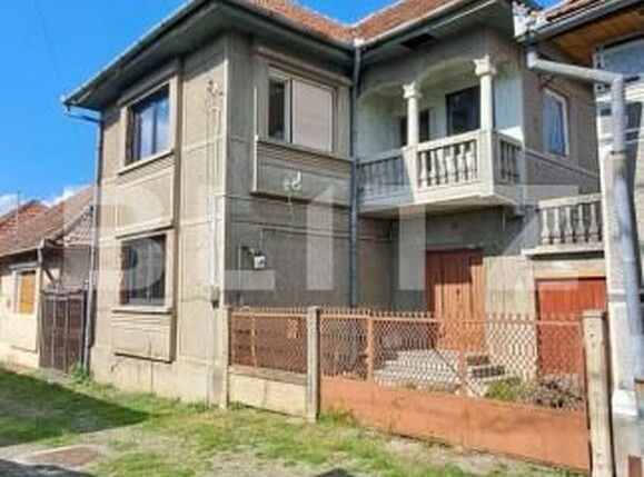 Casa de vânzare 4 camere Făgăraş - 197247CV | BLITZ Brașov | Poza1