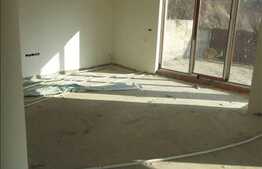 Casa individuala de vanzare, 140 mp utili si teren de 300 mp, zona de case vile!