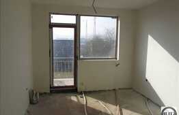 Casa individuala de vanzare, 140 mp utili si teren de 300 mp, zona de case vile!