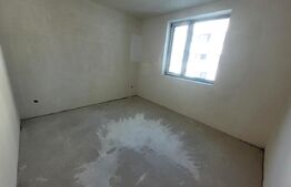 OPORTUNITATE! Apartament cu 3 camere, geam la baie, zona Intre Lacuri