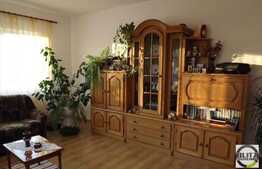 Casa individuala, 5 camere, 300 mp, 400 mp teren, zona linistita de case!