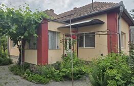 Casa individuala, teren 672 mp, Apahida zona strazii Pietroasa