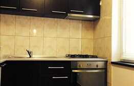 Casa de vanzare, 190 mp, cu teren de 663 mp si front de 16,6 ml, Andrei Muresanu