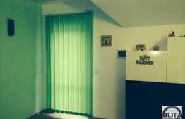 Casa de vanzare, 190 mp, cu teren de 663 mp si front de 16,6 ml, Andrei Muresanu