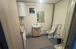 Casa cu teren de 2330 mp, anexa de 15 mp, zona Muntele Rece