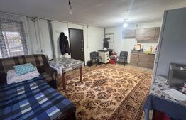 Casa cu teren de 2330 mp, anexa de 15 mp, zona Muntele Rece