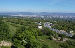 Teren cu panoramă spre Cluj 823 mp Feleacu