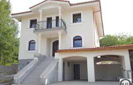 Vanzare casa individuala, 270 mp, 800 mp teren, zona nou dezvoltata