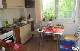 De vanzare 2 camere semidecomandate, 47 mp, zona Mercur. Bloc reabilitat termic