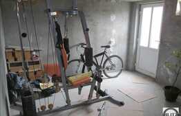 Casa de vanzare, 180 mp, cu teren de 360 mp si front de 25 ml, Someseni!