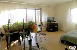 Casa de vanzare 200 mp utili, cu teren 1000 mp, front 50 ml, zona retrasa