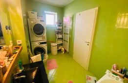 Apartament 3 camere de vânzare – zonă excelentă, cu loc de parcare