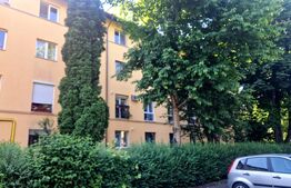 Garsoniera cu centrala proprie noua, balcon si baie in camera - Astra 