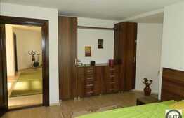 Casa individuala cu 140 mp utili, teren de 416, zona rezidentiala de case!