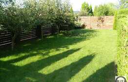 Casa individuala cu 140 mp utili, teren de 416, zona rezidentiala de case!