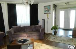 Casa individuala cu 140 mp utili, teren de 416, zona rezidentiala de case!