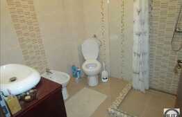 Casa individuala de vanzare, 137 mp utili, teren 501 mp, zona linistita