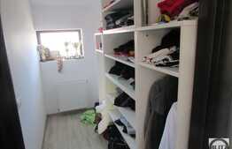 Casa individuala de vanzare, 137 mp utili, teren 501 mp, zona linistita