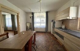 Casa cu potential excelent | Centru Istoric | Curte proprie | Garaj