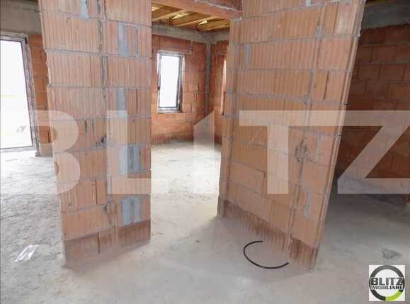 Casa de vânzare 6 camere Iris - 19759CV | BLITZ Cluj-Napoca | Poza12