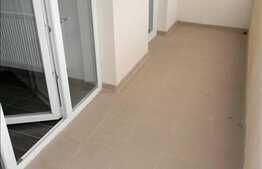 Vanzare 3 camere, 86 mp plus 2 balcoane, finisaje moderne, Orientare Sudica