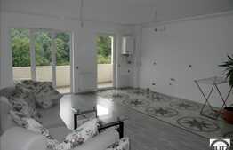 Vanzare 3 camere, 86 mp plus 2 balcoane, finisaje moderne, Orientare Sudica