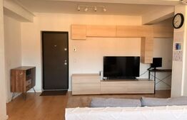 Apartament cu 3 camere de vânzare, Garaj subteran, zona Centrala 