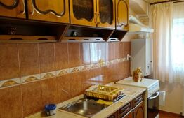 Apartament decomandat, parcare inclusa, 2 camere, 55 mp, in zona Florilor