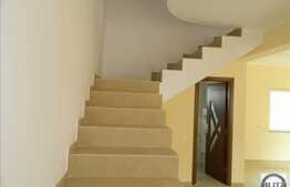 Duplex de vanzare 100 mp, teren de 151 mp, zona de case cu acces restrictionat!