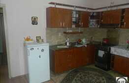 Casa de vanzare, 300 mp, cu teren de 600 mp, zona strazii Traian Vuia!