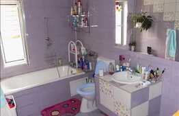 Casa individuala, 147 mp utili, teren 500 mp, partial mobilata!