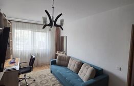 Apartament decomandat, balcon inchis, parcare inclusa in pret, zona Eroilor