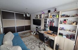 Apartament decomandat, balcon inchis, parcare inclusa in pret, zona Eroilor