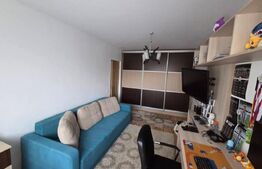 Apartament decomandat, balcon inchis, parcare inclusa in pret, zona Eroilor