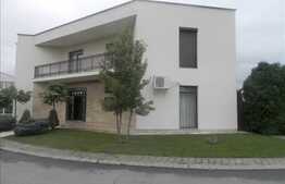 Casa cu arhitectura moderna si design interior de efect!