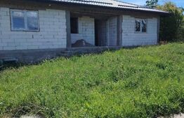 Casa individuala 156 mp, teren 875 mp, la rosu, in Sandulesti