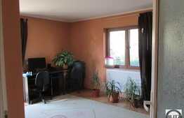 Vanzare casa individuala, 210 mp utili, 1 200 mp teren, zona linistita