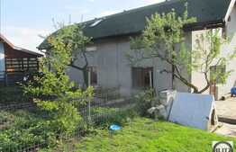 Vanzare casa individuala, 210 mp utili, 1 200 mp teren, zona linistita